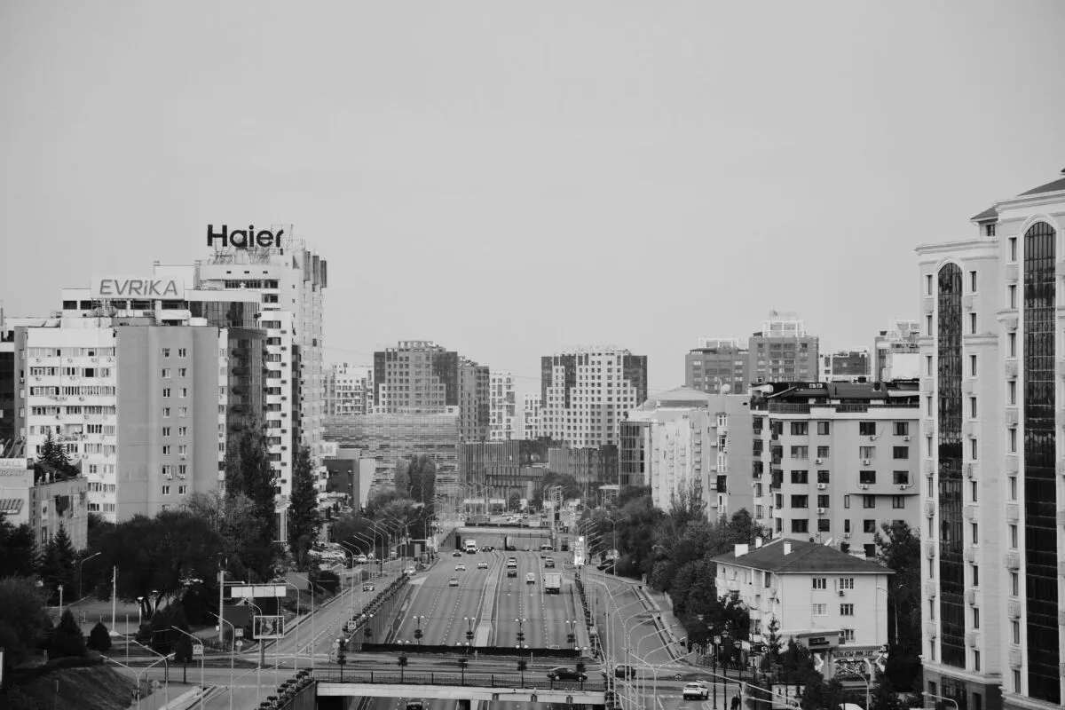 Процесс разгрузки на новом месте