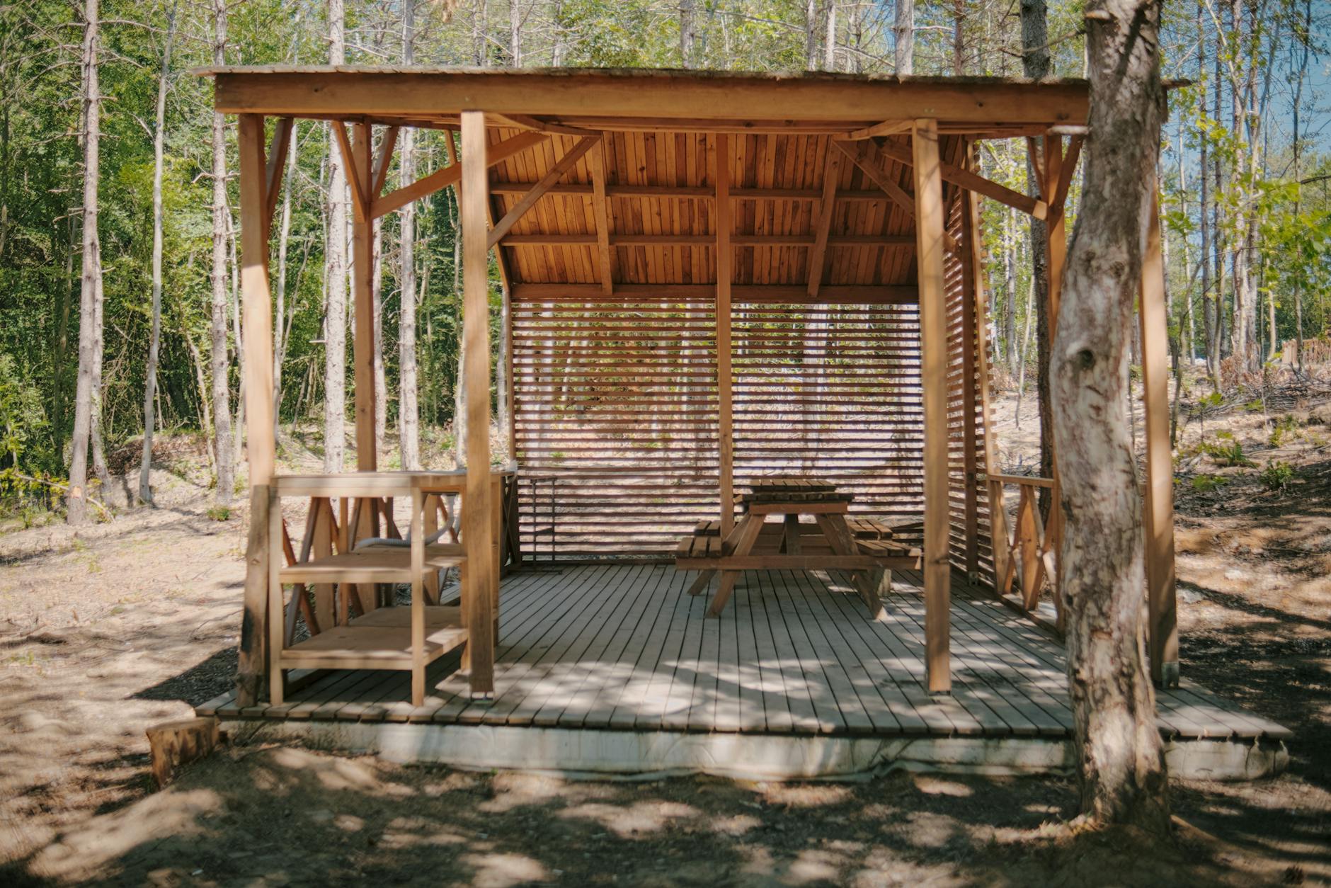 Современная алюминиевая беседка