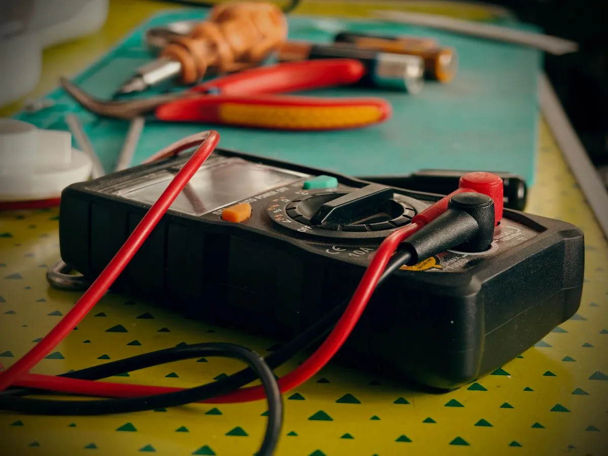 Emergency electrician replacing a faulty switch in an apartment