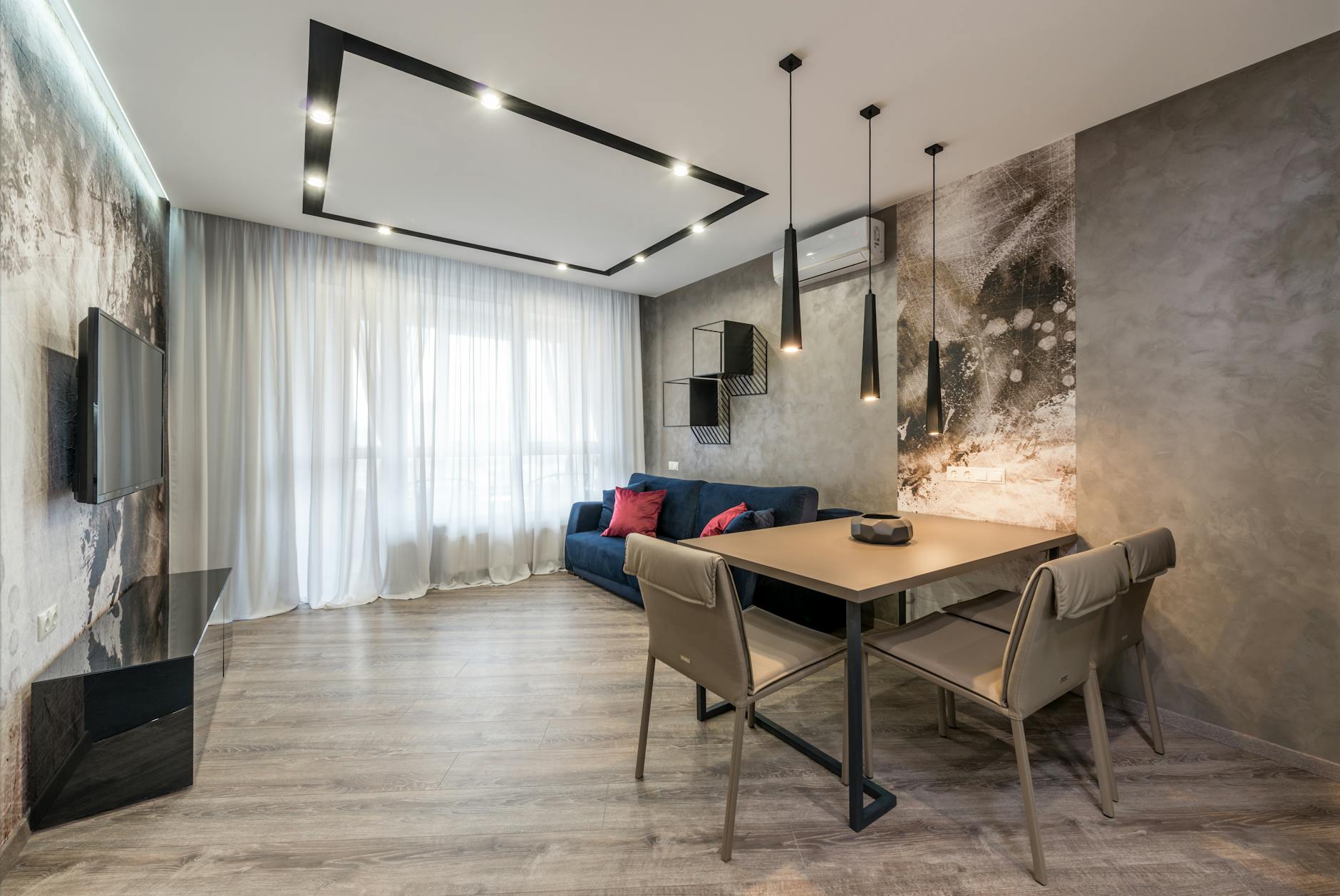 Натяжной потолок в интерьере 4