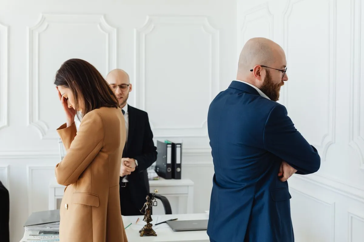 Sala de atendimento discreta para conversas sobre divórcio consensual