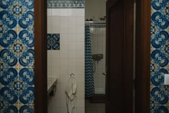 Exemplo de landing page: Como colocar azulejo na parede com acabamento profissional